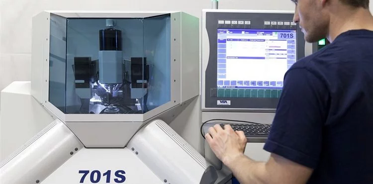 701S - 3-axis machining centre with paralle kinematics 