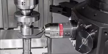 BLUM touch probes in turning centres for the automotive industry
