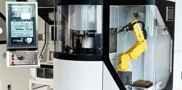 EMC 21 machining center : ultra-rigid and compact