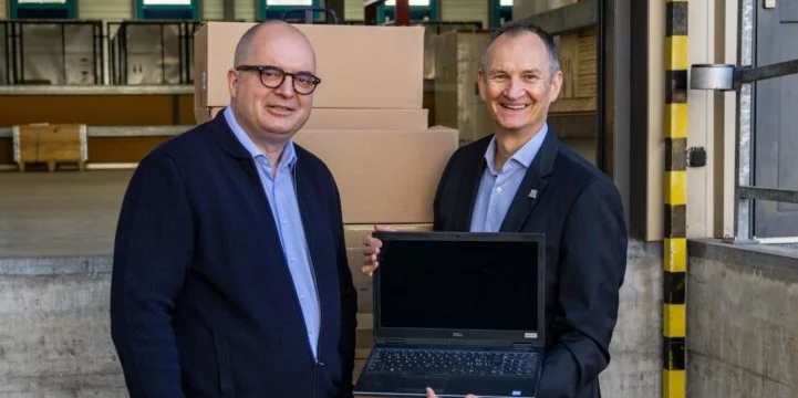 Ensemble pour un avenir meilleur : Walter Meier fait don de PC à LABDOO