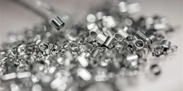 Producing a very small diameter rings and tubes in precious metals is the specialty of PX TECHNOLOGY.