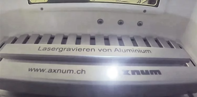 Lasergravieren von Aluminium